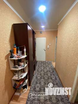 3-к квартира, вторичка, 62м2, 1/9 этаж