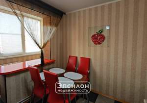 2-к квартира, вторичка, 52м2, 10/10 этаж