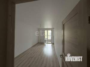 2-к квартира, вторичка, 68м2, 1/17 этаж