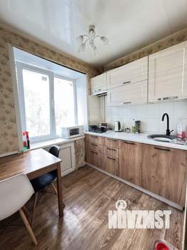 2-к квартира, вторичка, 40м2, 3/5 этаж