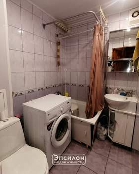 3-к квартира, вторичка, 58м2, 1/5 этаж