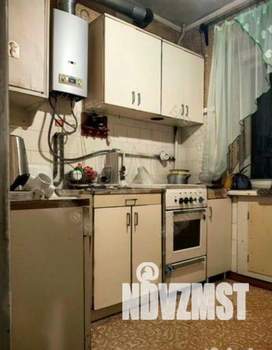 2-к квартира, вторичка, 44м2, 3/5 этаж