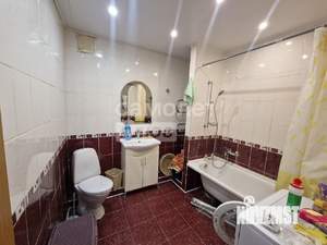 2-к квартира, вторичка, 43м2, 1/10 этаж