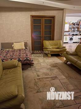 4-к квартира, вторичка, 142м2, 6/9 этаж