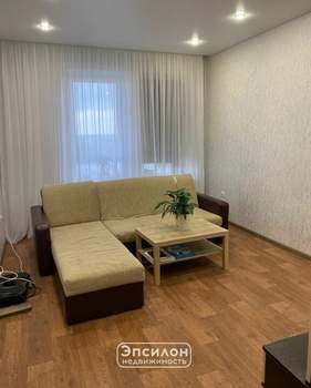 3-к квартира, вторичка, 73м2, 10/15 этаж