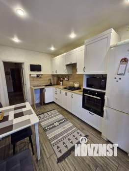 2-к квартира, вторичка, 65м2, 3/10 этаж