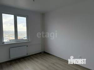 2-к квартира, вторичка, 68м2, 1/17 этаж