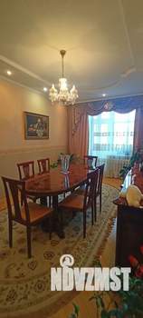 3-к квартира, вторичка, 92м2, 9/10 этаж