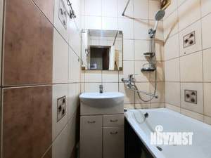 4-к квартира, вторичка, 61м2, 4/5 этаж