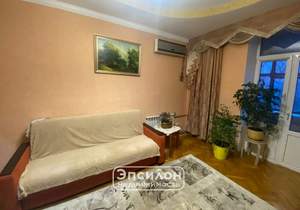 2-к квартира, вторичка, 60м2, 4/4 этаж