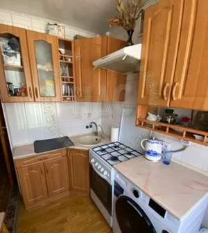 3-к квартира, вторичка, 61м2, 1/5 этаж