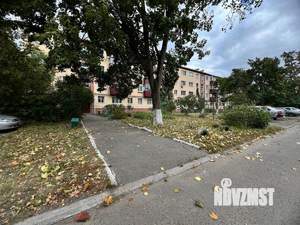 2-к квартира, вторичка, 42м2, 1/4 этаж