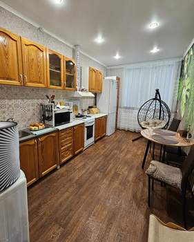 2-к квартира, вторичка, 64м2, 1/5 этаж