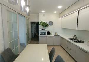 3-к квартира, вторичка, 118м2, 8/10 этаж