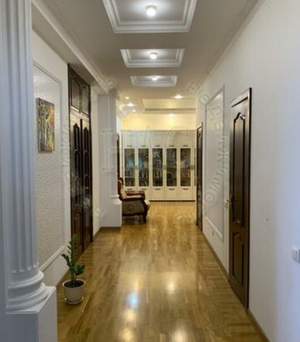3-к квартира, вторичка, 120м2, 5/6 этаж