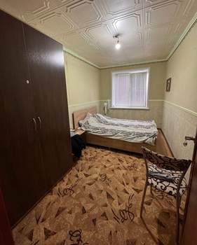 4-к квартира, вторичка, 61м2, 1/5 этаж