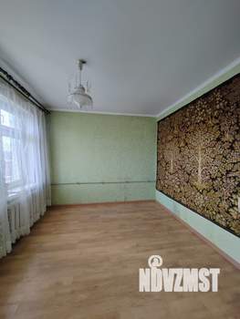 4-к квартира, вторичка, 62м2, 5/5 этаж