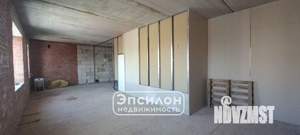 3-к квартира, вторичка, 126м2, 3/4 этаж