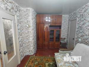 2-к квартира, вторичка, 40м2, 1/4 этаж