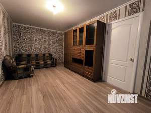 2-к квартира, вторичка, 45м2, 1/4 этаж