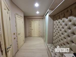 2-к квартира, вторичка, 65м2, 1/9 этаж