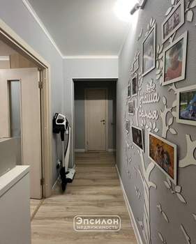 2-к квартира, вторичка, 60м2, 1/10 этаж