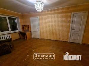 2-к квартира, вторичка, 44м2, 1/4 этаж