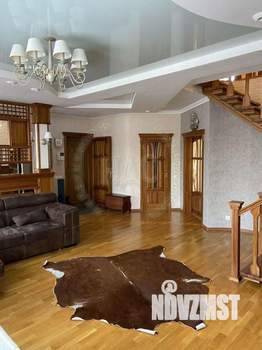 4-к квартира, вторичка, 168м2, 5/6 этаж