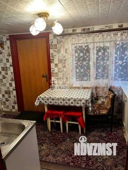 3-к квартира, вторичка, 49м2, 1/1 этаж