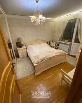 3-к квартира, вторичка, 60м2, 6/9 этаж