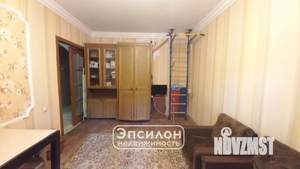 3-к квартира, вторичка, 60м2, 1/9 этаж