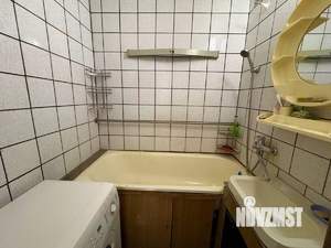 2-к квартира, вторичка, 45м2, 9/9 этаж