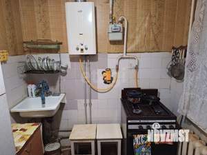 2-к квартира, вторичка, 42м2, 1/5 этаж