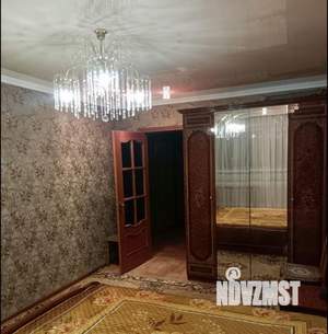 4-к квартира, вторичка, 90м2, 1/9 этаж