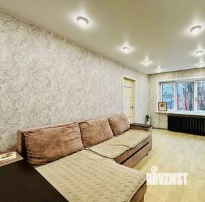 2-к квартира, вторичка, 40м2, 3/5 этаж