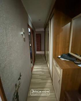 3-к квартира, вторичка, 61м2, 9/9 этаж