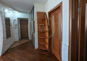 2-к квартира, вторичка, 75м2, 2/4 этаж