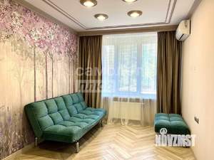 2-к квартира, вторичка, 42м2, 1/8 этаж