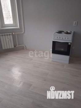 2-к квартира, вторичка, 56м2, 4/17 этаж