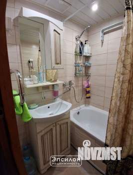 2-к квартира, вторичка, 46м2, 8/9 этаж