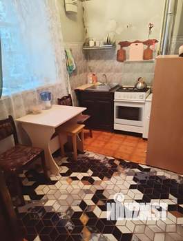 3-к квартира, вторичка, 75м2, 1/1 этаж