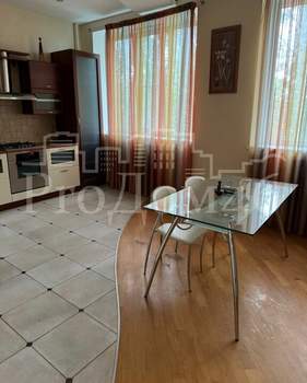 Студия квартира, вторичка, 143м2, 3/6 этаж